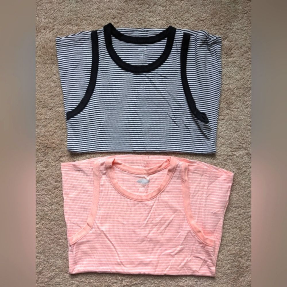 Old Navy Tank Tops